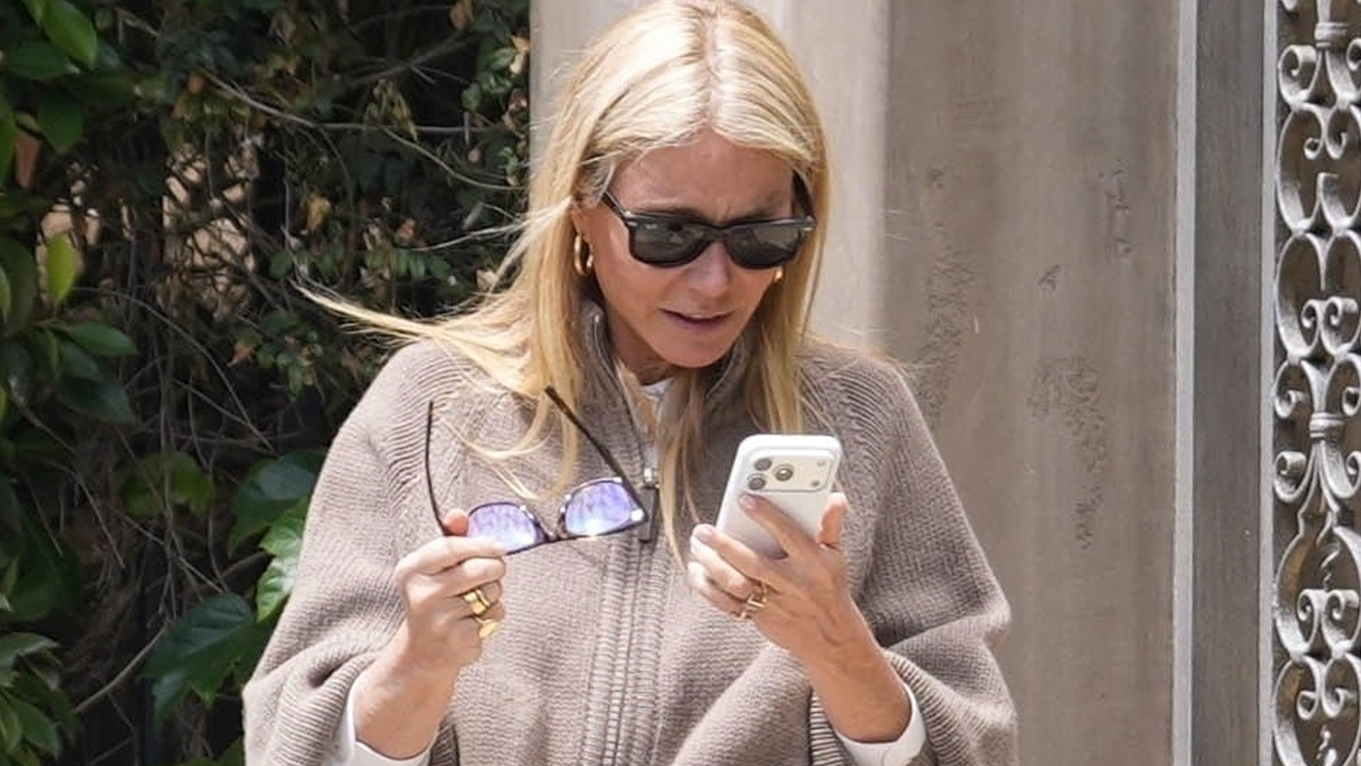 Gwyneth Paltrow was spotted in L.A. wearing a jeans outfit with Spring 2026's flip flops alternative: kitten heel mules
