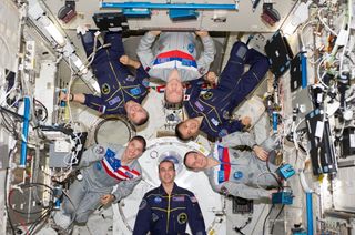 Expedition 38 Takes an In-Flight Crew Portrait