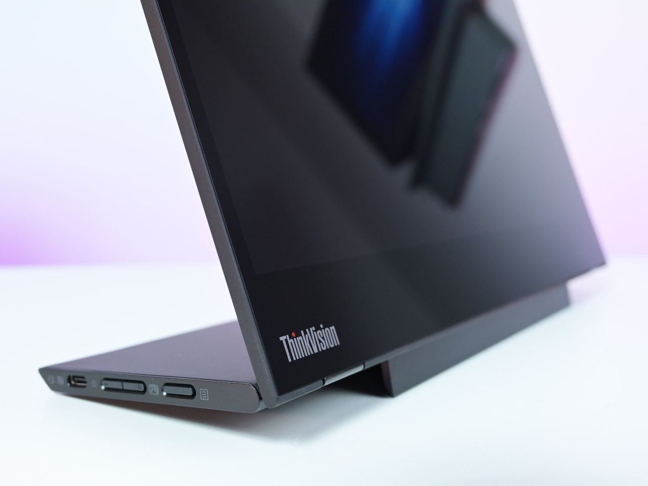Lenovo Thinkvision M14t Logo