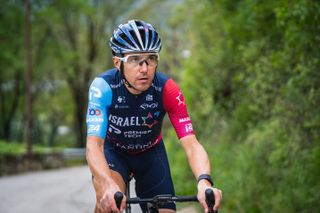 Domenico Pozzovivo eyes another top 10 at 17th Giro d'Italia start ...