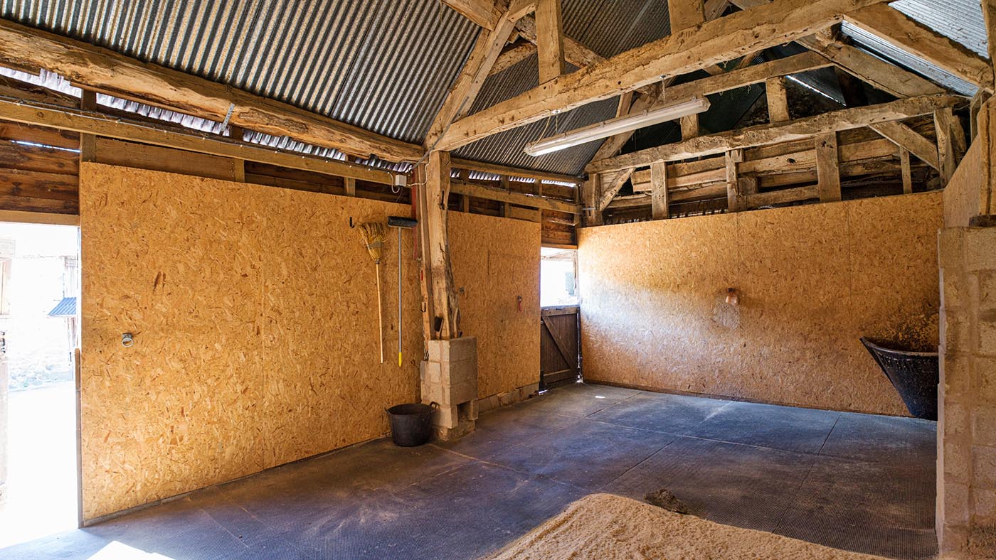 Stable 1