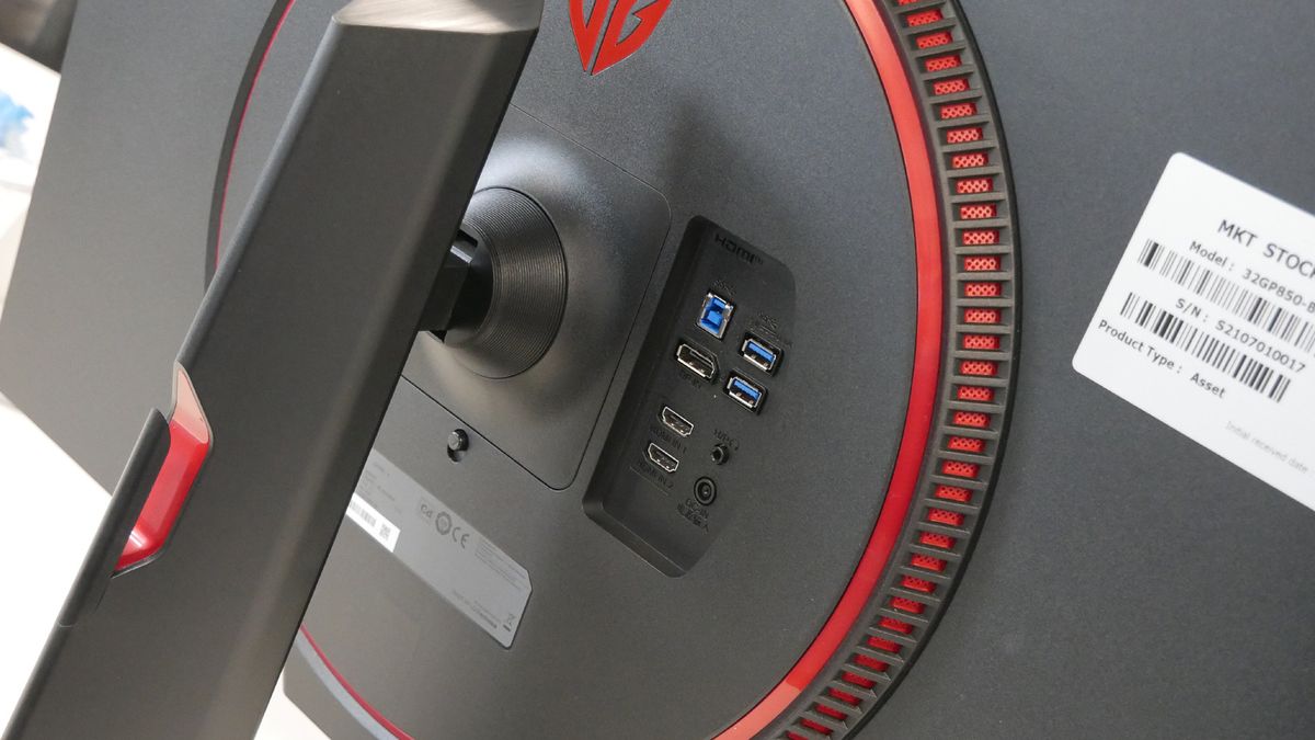 LG UltraGear 32GP850-B gaming monitor review | PC Gamer