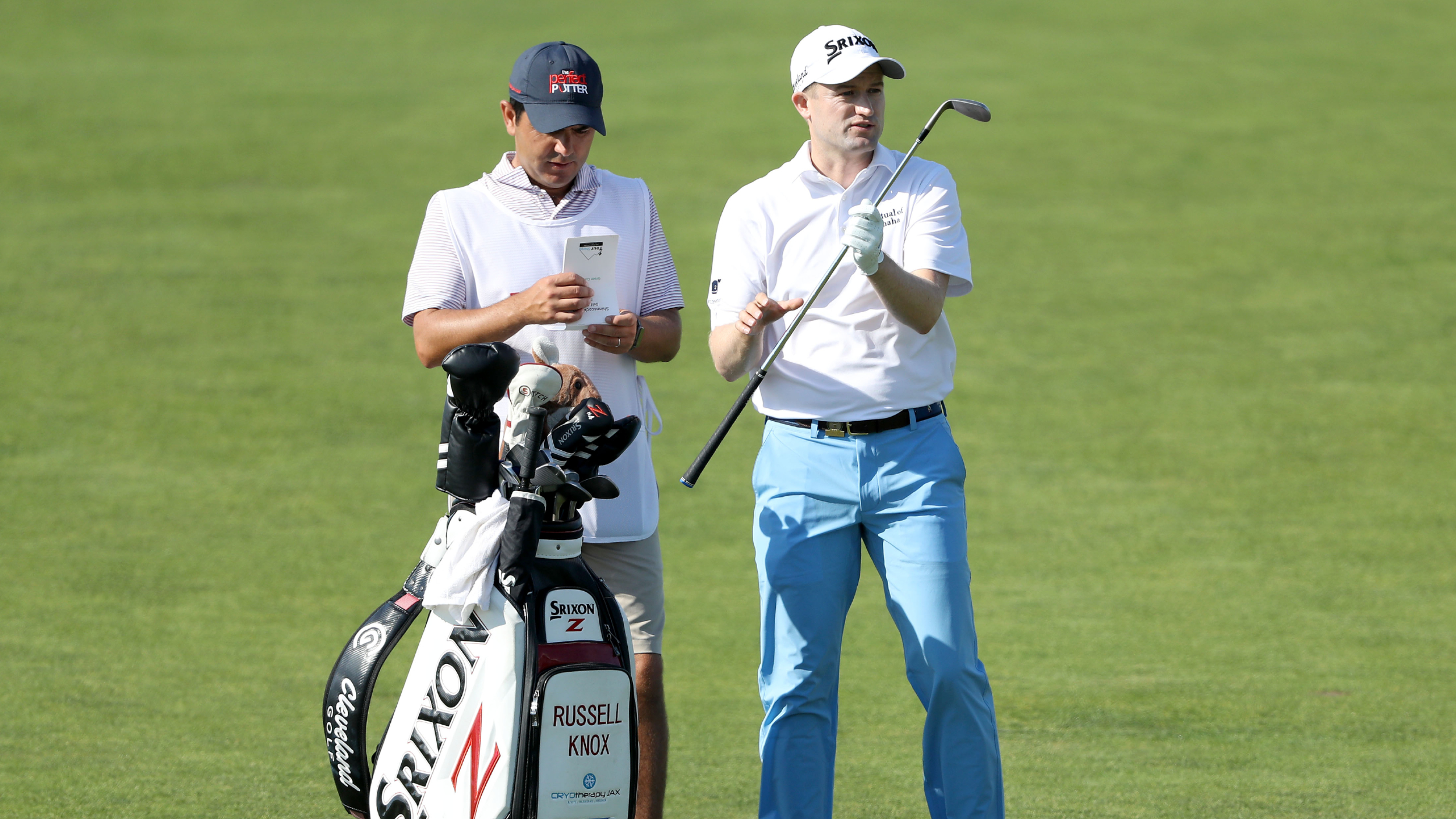 Russell Knox and his caddie at the 2018 US Open