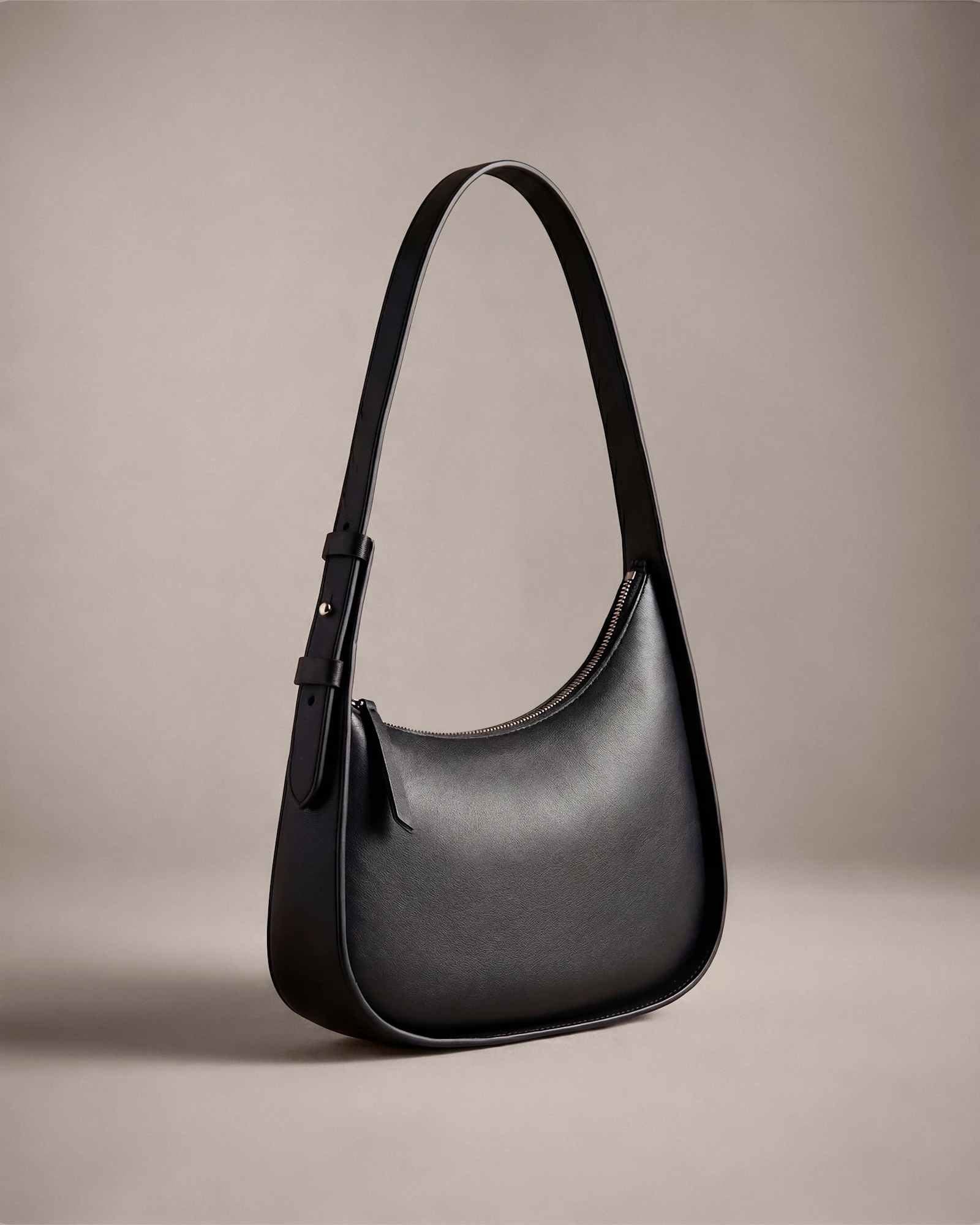 Mercer Mini Shoulder Bag in Black