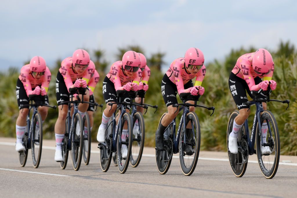 VALENCIA SPAIN APRIL 28 A general view of Clara Emond of Canada Kim Cadzow of New Zealand Veronica Ewers of The United States Kristen Faulkner of The United States Alison Jackson of Canada Clara Koppenburg of Germany Magdeleine Vallieres of Canada and Team EF EducationCannondale sprint during the 10th La Vuelta Femenina 2024 Stage 1 a 16km team time trial from Valencia to Valencia UCIWWT on April 28 2024 in Valencia Spain Photo by Alex BroadwayGetty Images