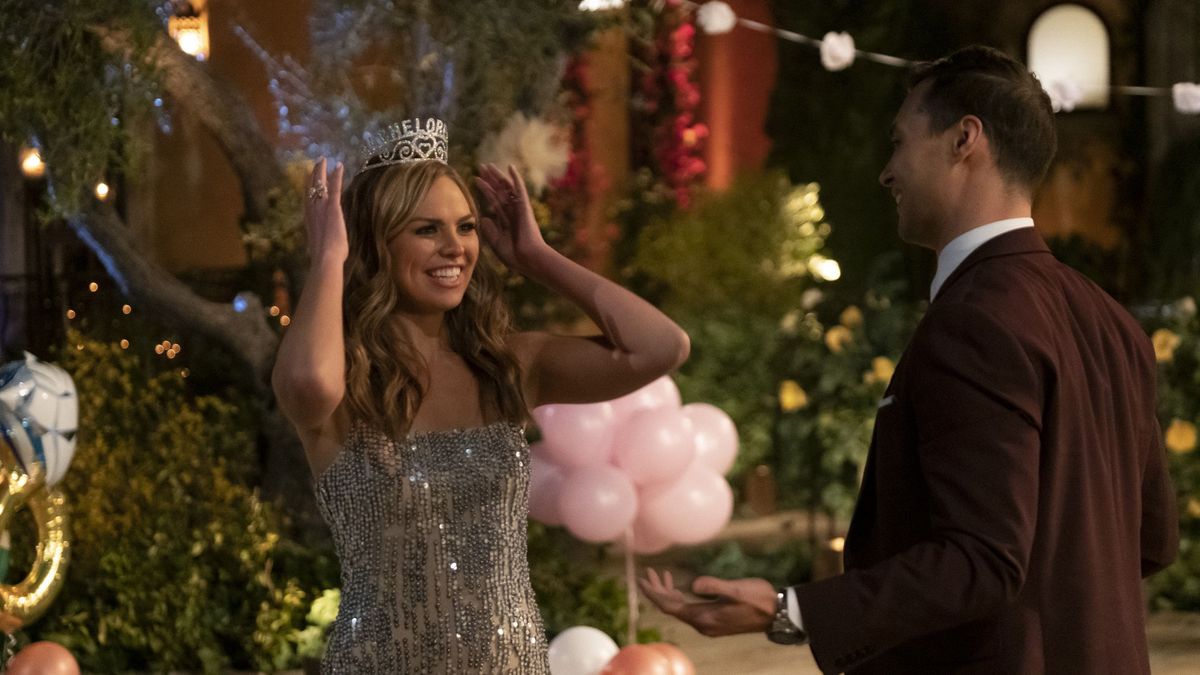 How to Watch The Bachelorette — Even If You Don't Have Cable | Marie Claire - Watch The Bachelorette Season 18 Episode 6 Online Free
