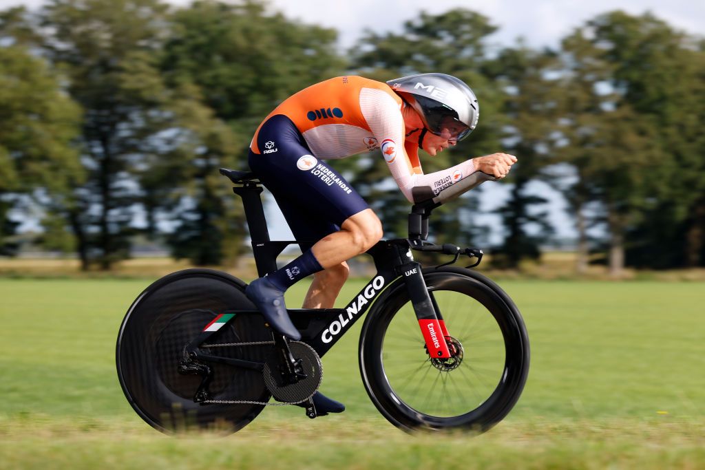 EMMEN NETHERLANDS SEPTEMBER 20 Sjoerd Bax of The Netherlands sprints during the 29th UEC Road Cycling European Championships 2023 Elite Mens Individual Time Trial a 295 km race from Emmen to Emmen UCIWT on September 20 2023 in Emmen Netherlands Photo by Bas CzerwinskiGetty Images