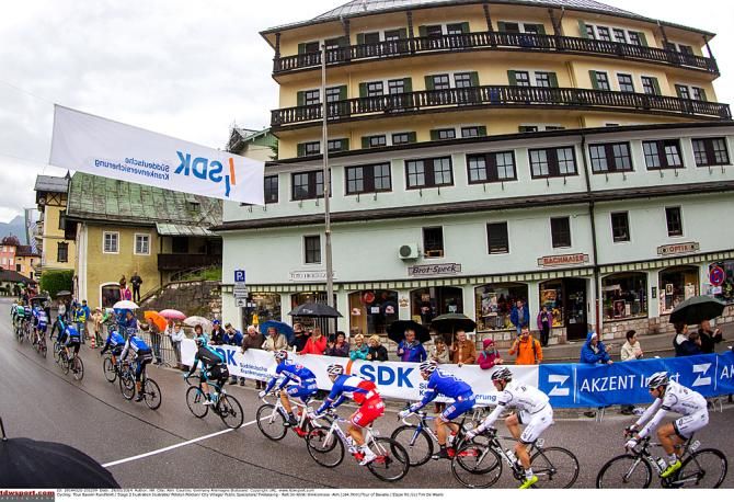 The peloton at the Bayern Rundfahrt