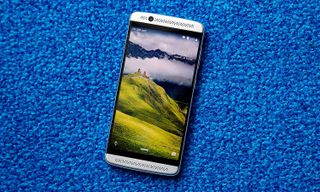 ZTE Axon 7 and Axon 7 mini - Great looks, with sound to match