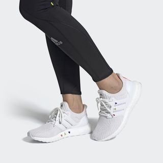 Adidas ULTRABOOST 4.0 DNA SHOES