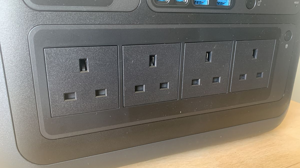 Anker SOLIX C1000 Portable Power Station