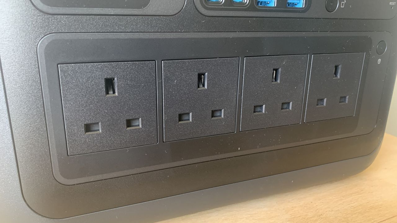 Anker SOLIX C1000 Portable Power Station