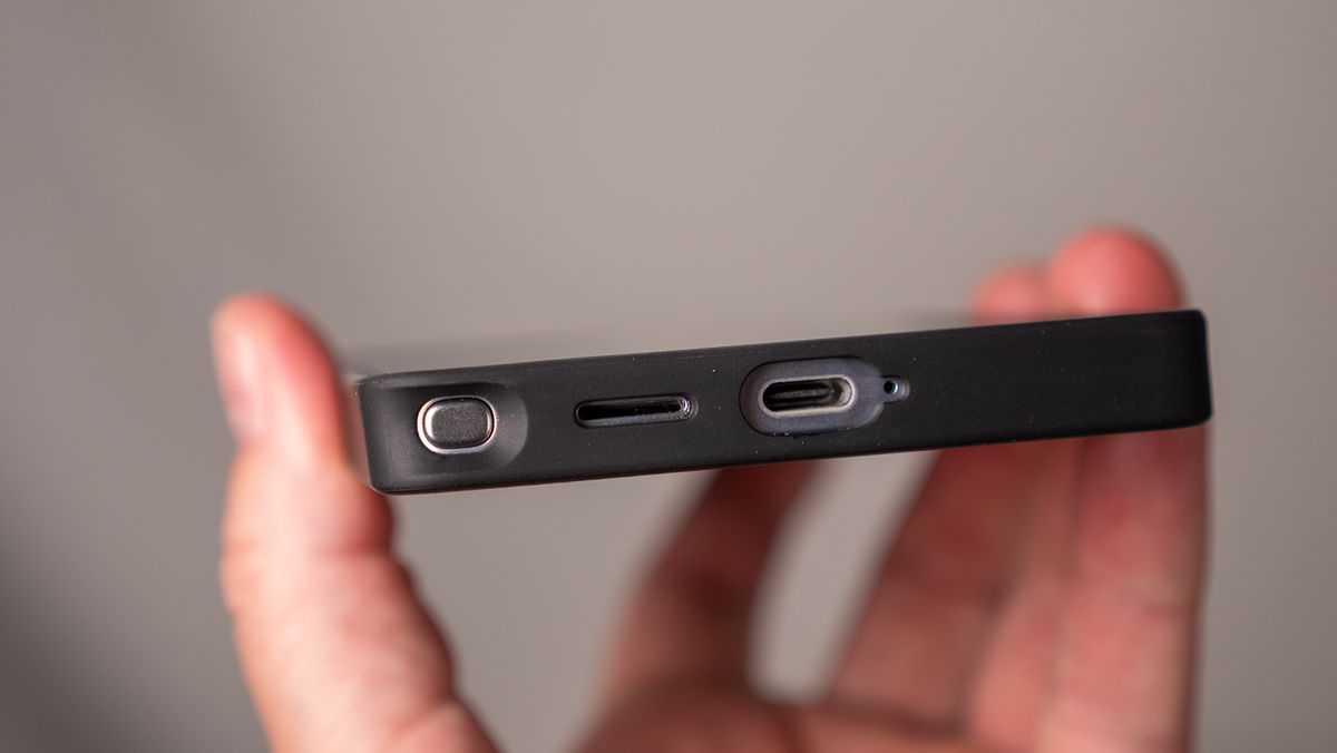 The black and gray Pitaka PinButton case for the Samsung Galaxy S25 Ultra