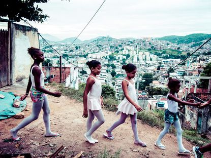 Favela ballerinas