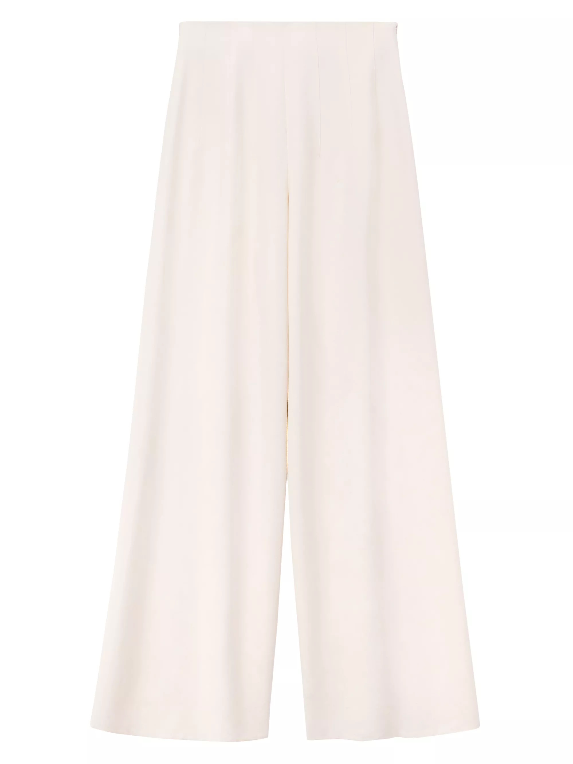 white pants