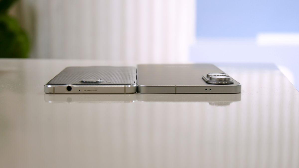 Galaxy S25 Edge vs. Galaxy Alpha.