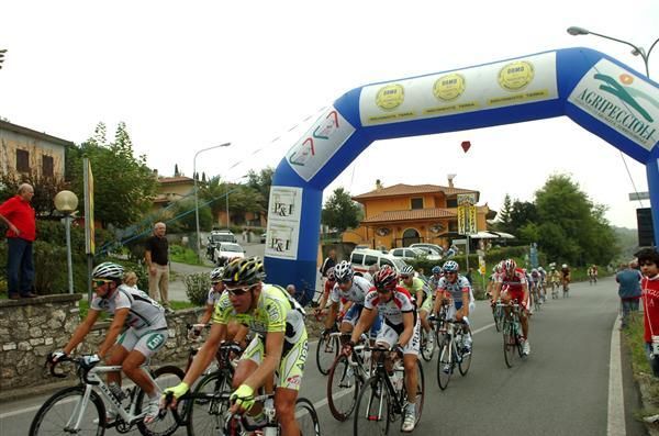 The 2009 Coppa Sabatini in its early stages.
