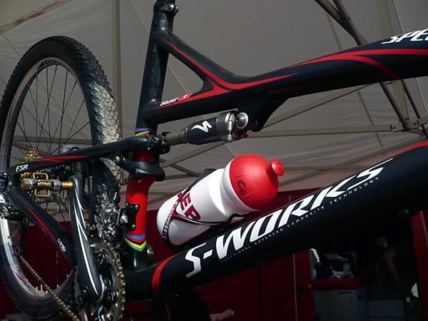 There's still plenty of room for a conventional bottle cage.