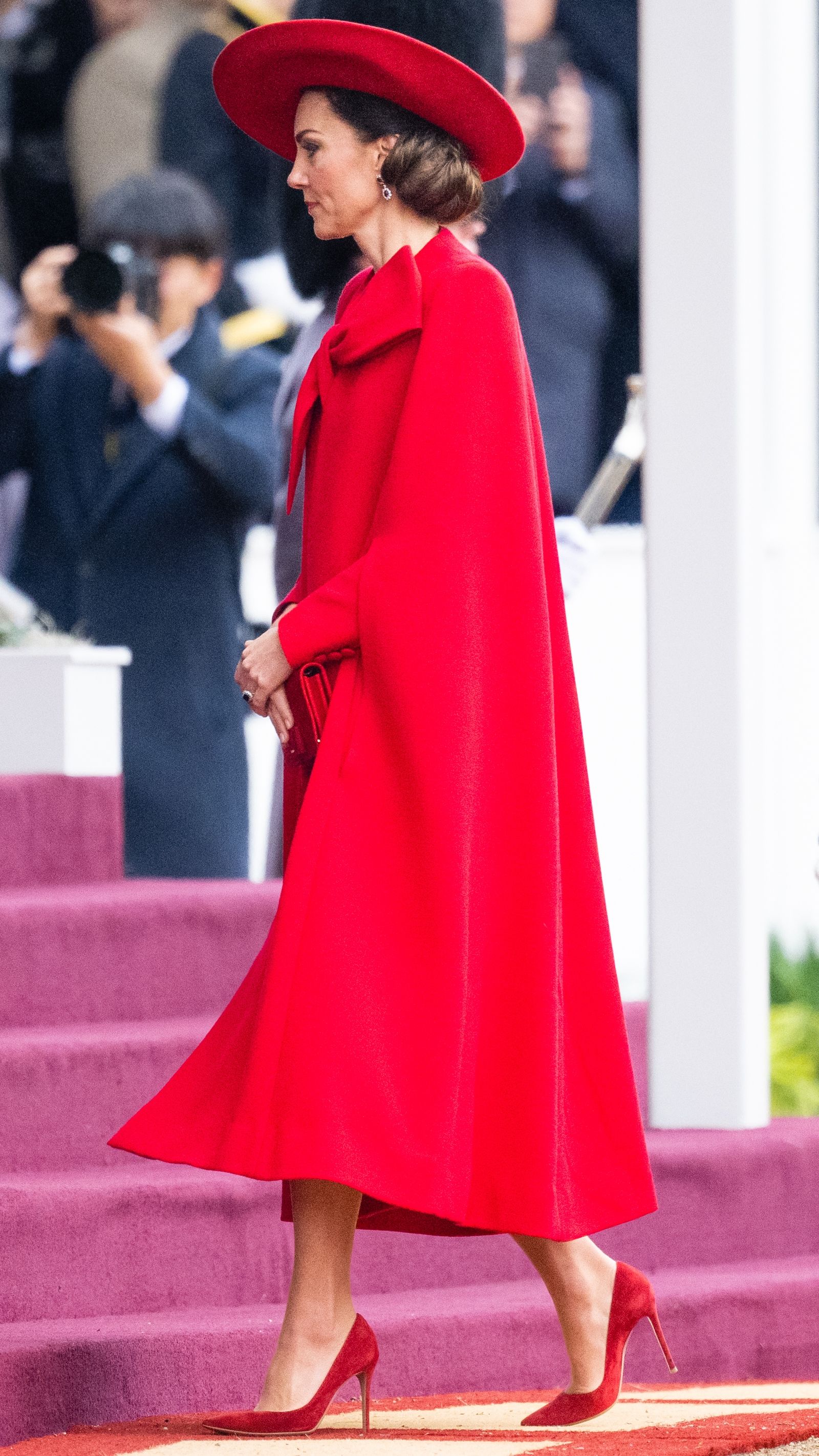 Kate Middleton’s red cape is ‘fashion forward’ style change | Woman & Home