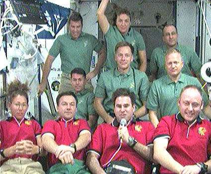 Spaceflight Going &#039;Wonderful&#039; Despite Glitches, Astronauts Say