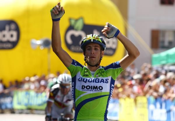 Vincenzo Nibali (Liquigas-Doimo) celebrates at the finish line