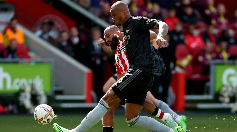 Gabriel Magalhaes in action for Arsenal against Brentford.