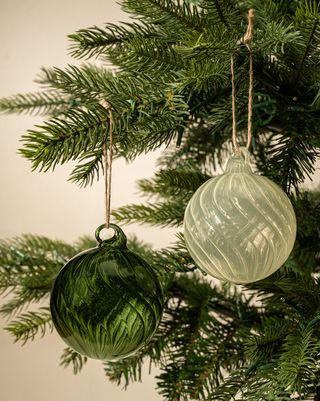 Pine Green & White Mint Assorted Bauble Sets (set of 12)