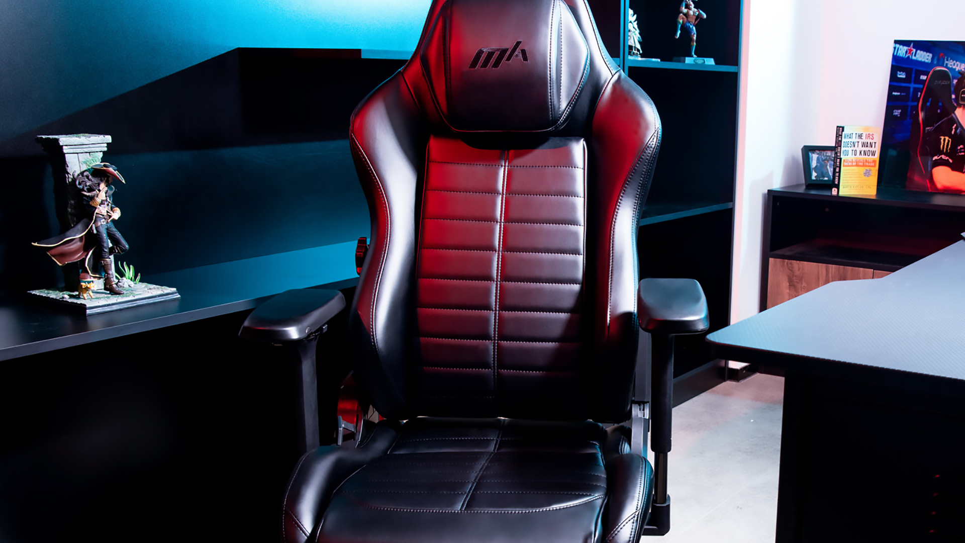 Dxracer Master Gaming Chair Review Pc Gamer