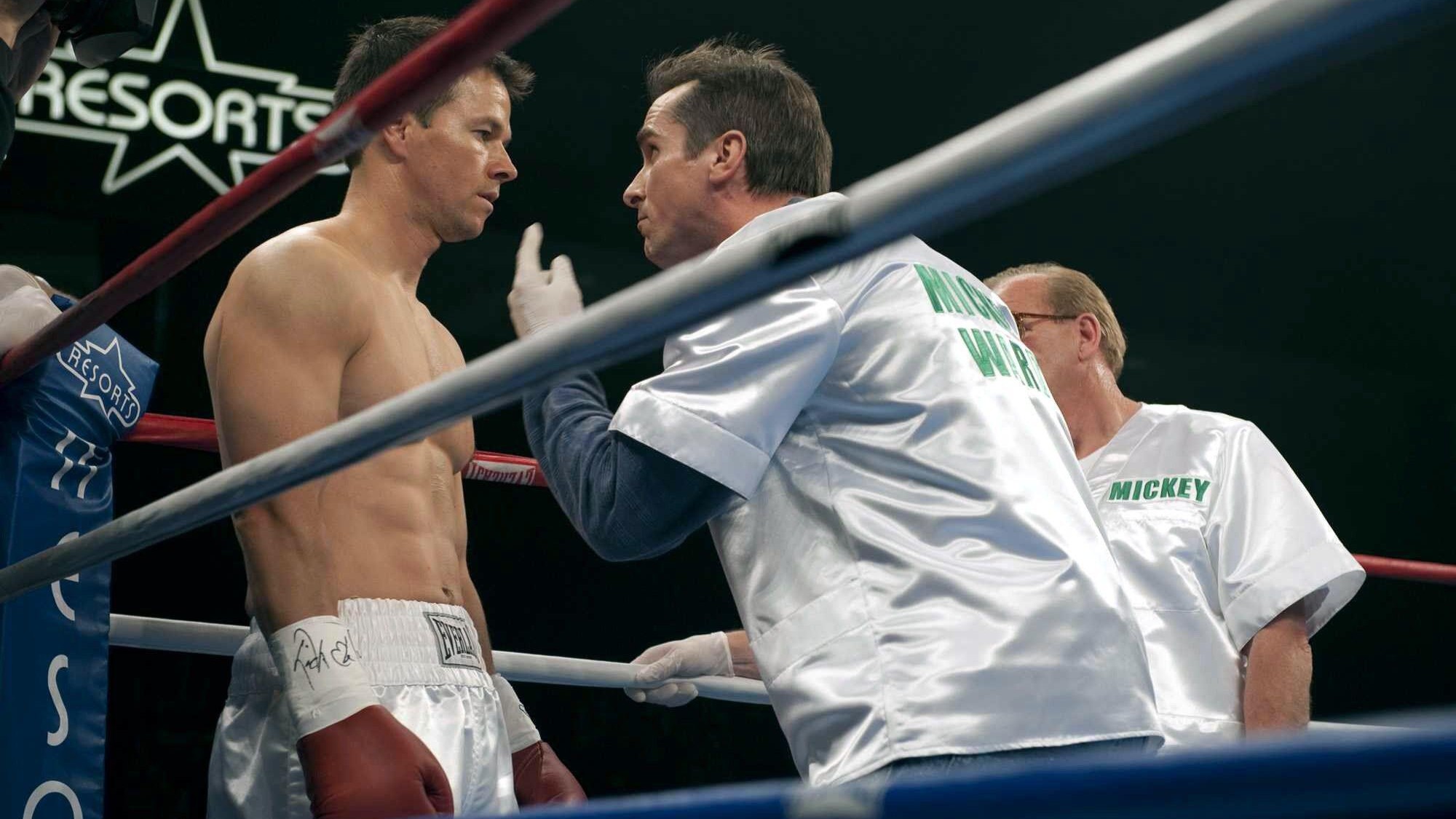 (L-R) Mark Wahlberg and Christian Bale in "The Fighter" (2010).