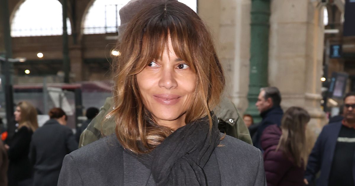 People in Paris Are Using This Color-Styling Trick