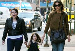 Bella Cruise Katie Holmes Suri Cruise