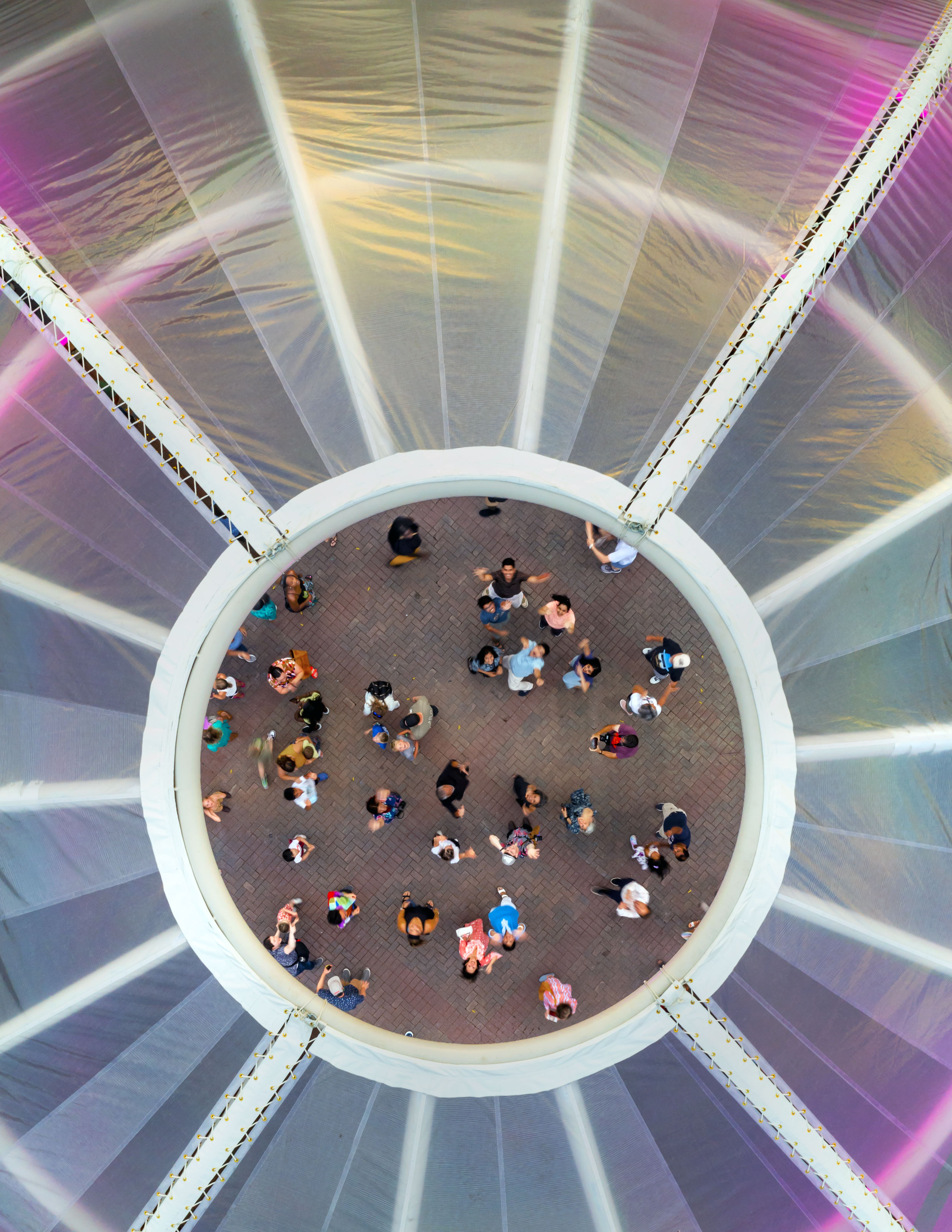 Exhibit Columbus 2023: InterOculus installation from above, crowd below
