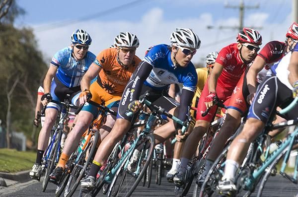 The peloton make their way around the 1.3km street circuit in Newborough.