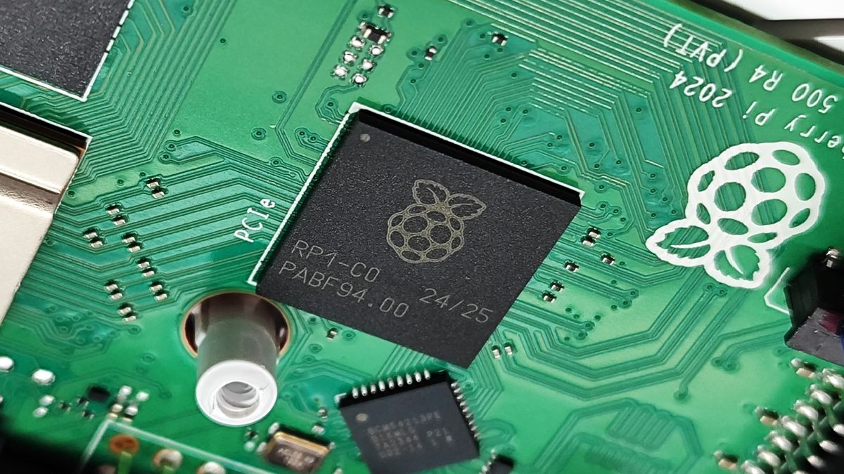 Raspberry Pi 500+