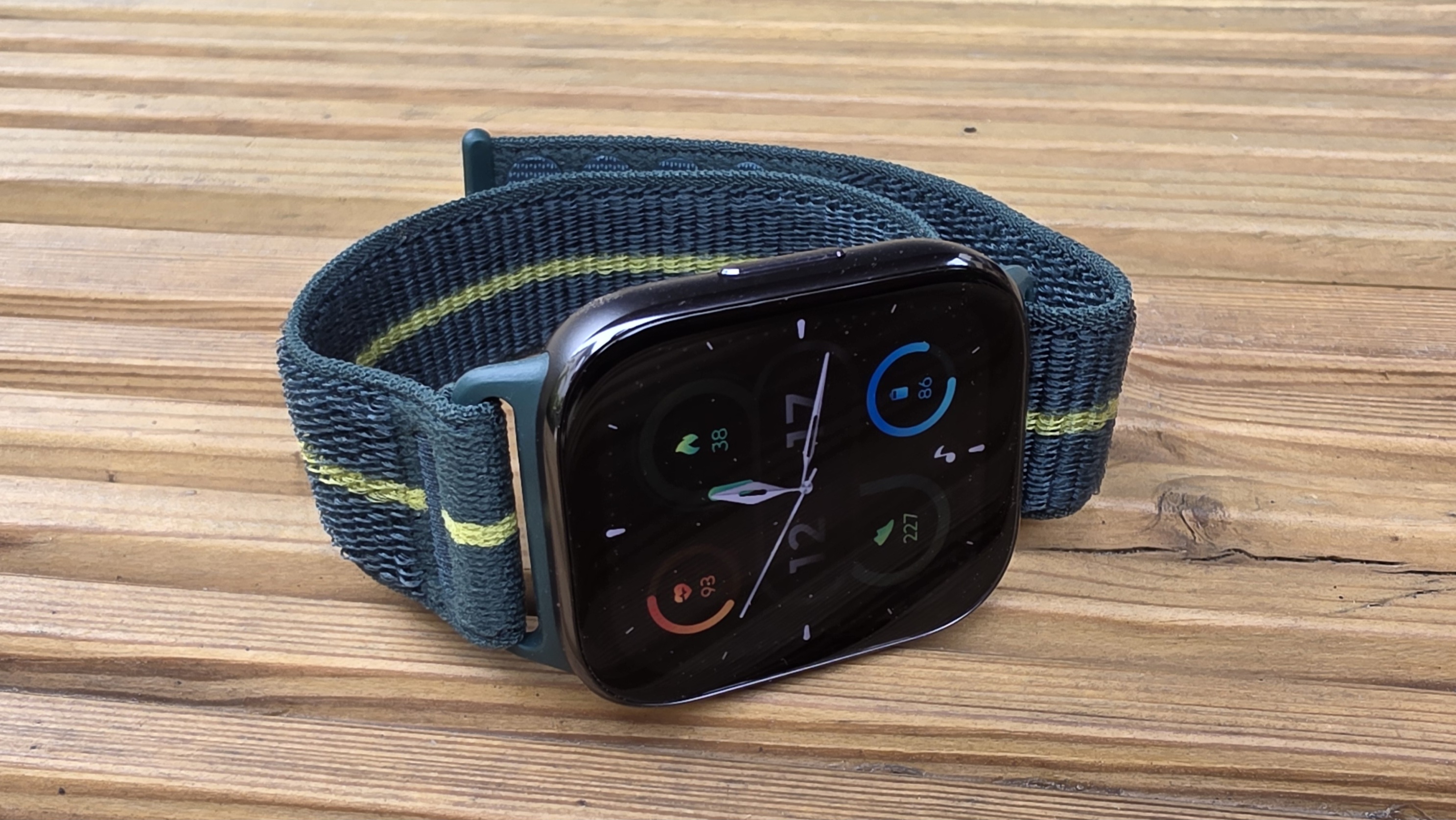 Moto Watch Fit review