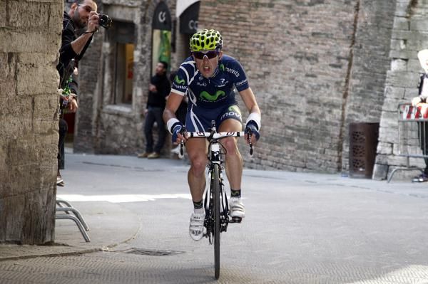 Angel Madrazo (Movistar) jumped clear on the climb, but was caught soon after.
