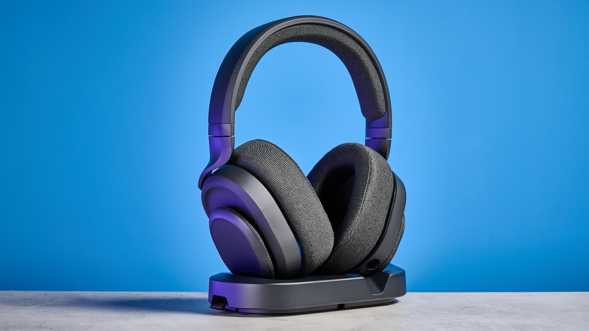 The Fractal Design Scape on a stone surface with a blue background