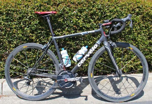 Dave Zabriskie&rsquo;s Cerv&eacute;lo R5 VWD Garmin-Barricuda team bike features a few custom modifications by mechanic Alex Banyay