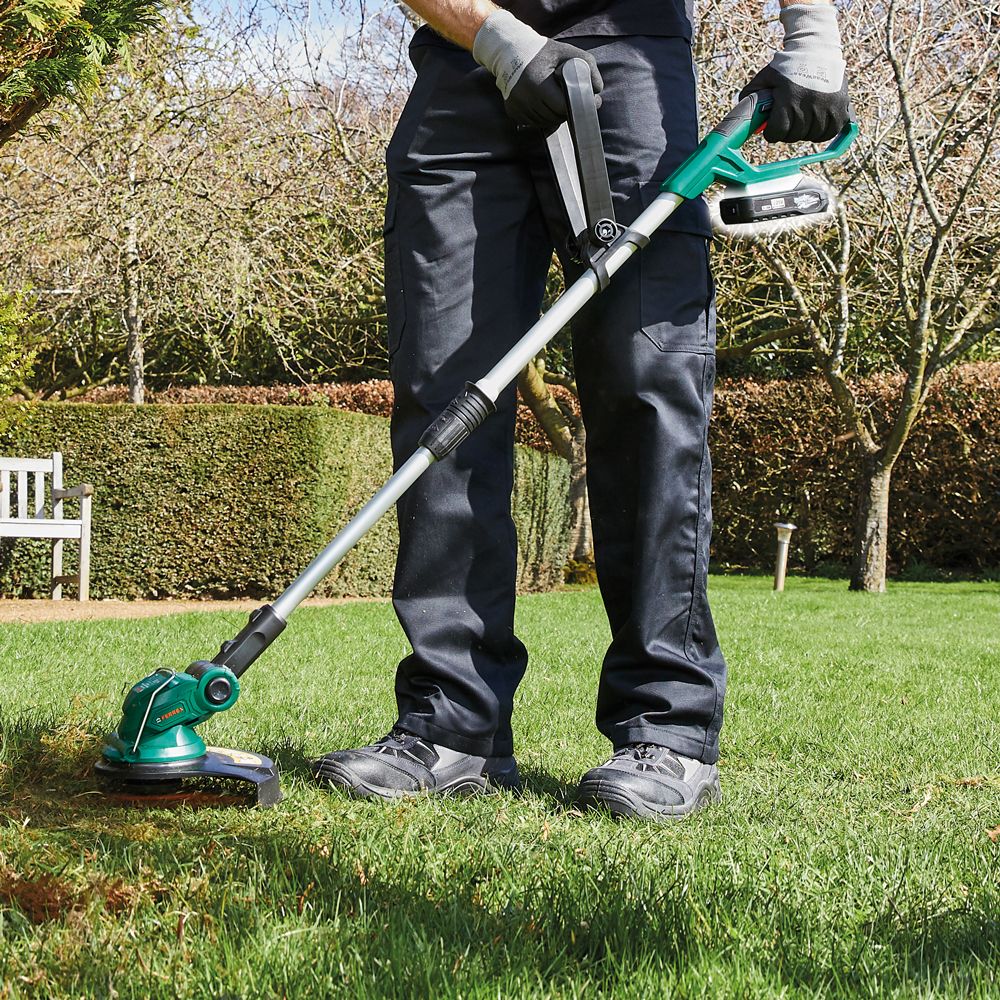 Affordable Aldi garden tools are back now with rechargeable batteries