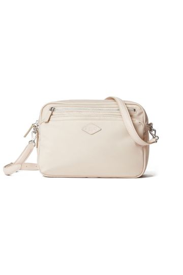 11 Best Crossbody Travel Purses for All Your Globetrotting Needs ...