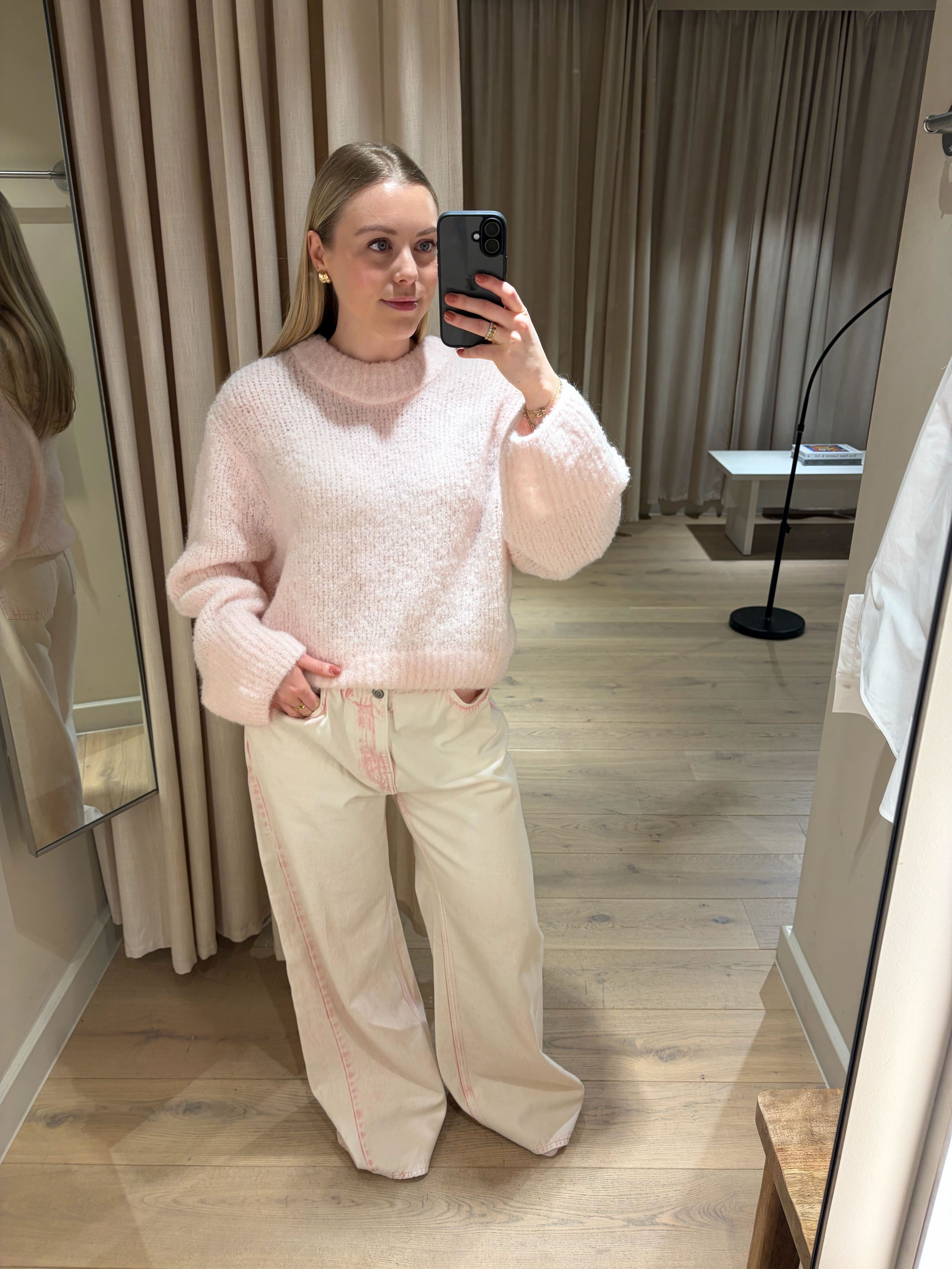 Florrie wearing H&amp;amp;M studio