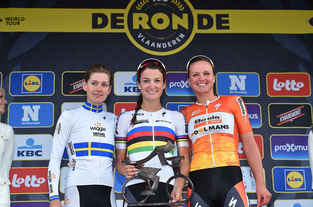Lizzie Armitstead wins 2016 Tour of Flanders Women