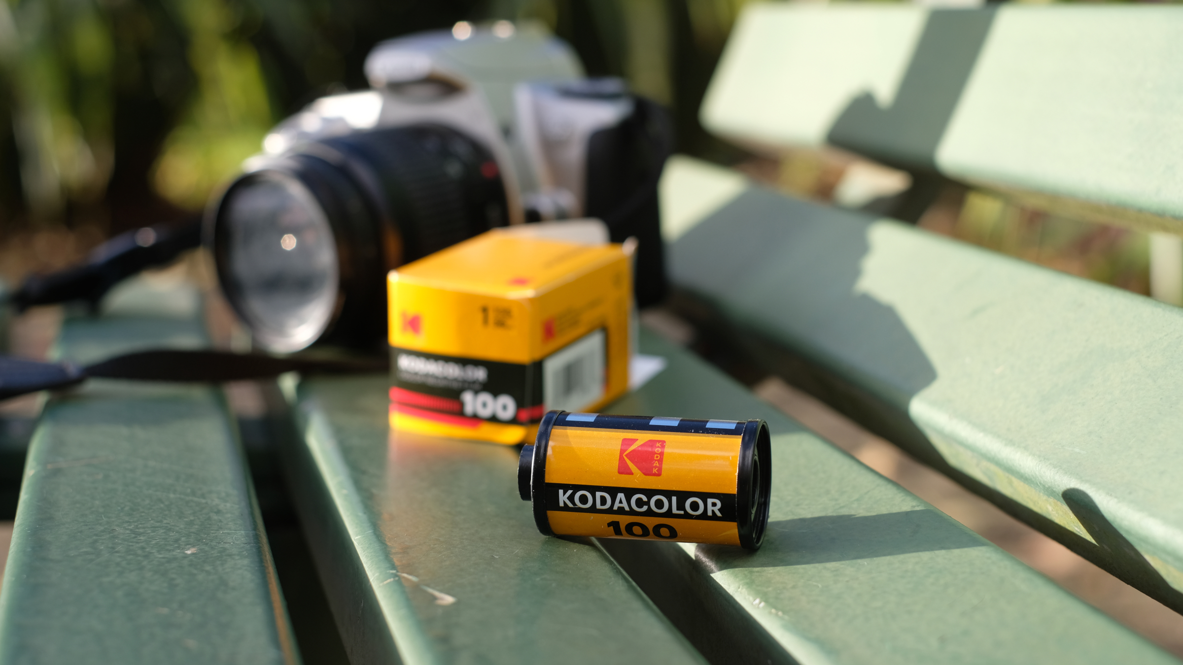 Photograph of Kodak Kodacolor 100 film canister