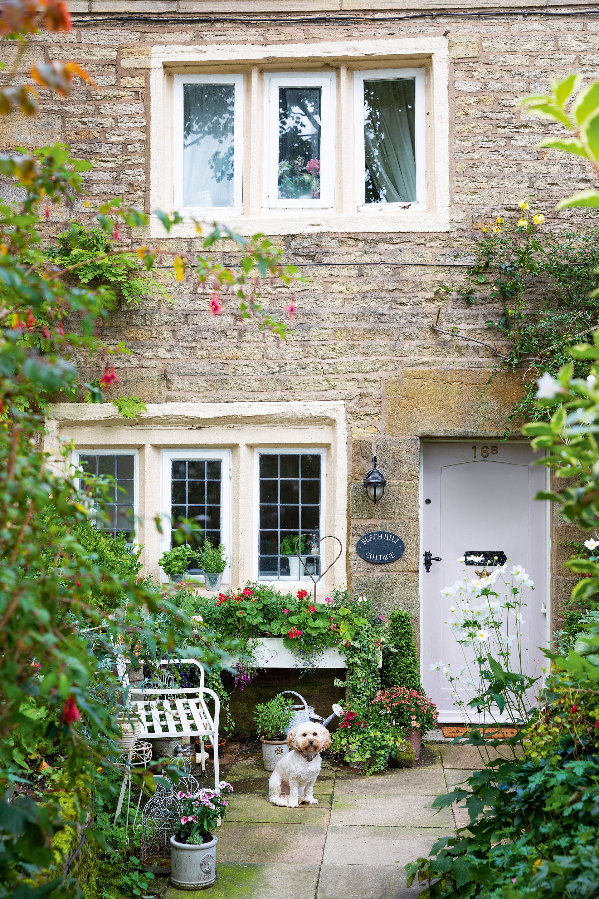 This listed Yorkshire cottage is full of pretty country charm | Homes ...