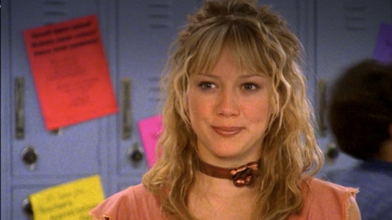 Hilary Duff On Whether Shes Considered Leaking The Filmed Episodes Of Disneys Lizzie Mcguire