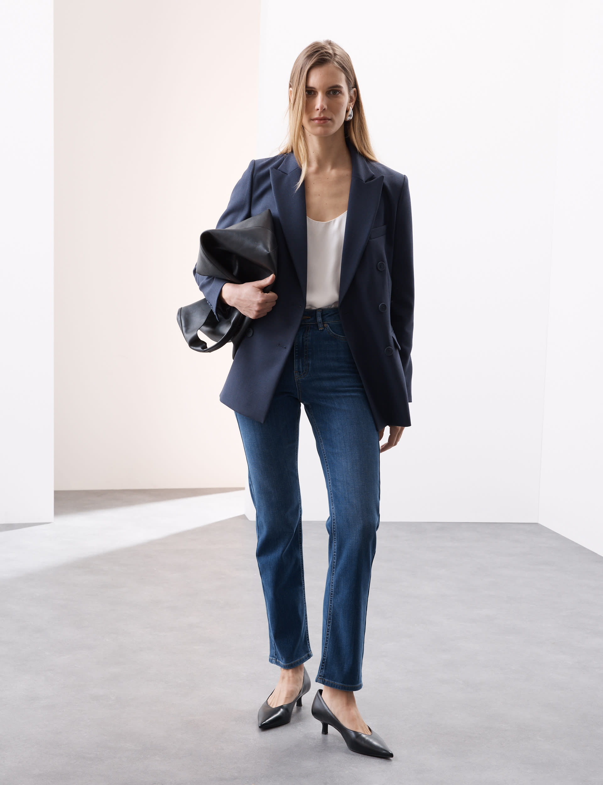 High Waisted Straight Leg Jeans