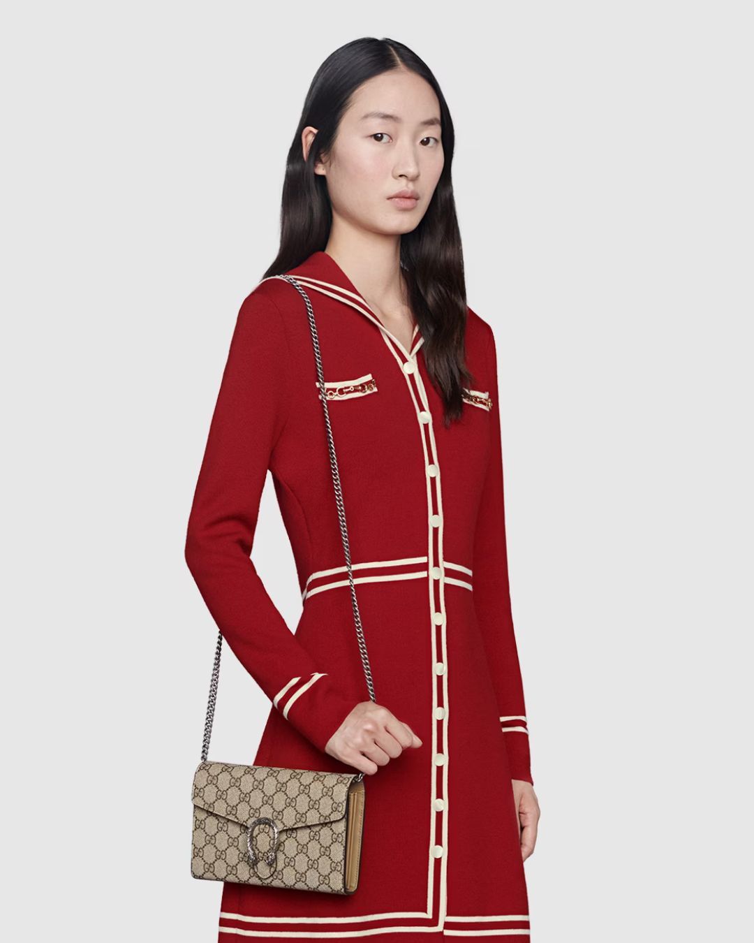 eDh7autC8qiCvXDS8GipBX-320-80 I'm a Stylist and Fashion Expert—This is the Simple Trick I'd Recommend If You Want to Look Classy