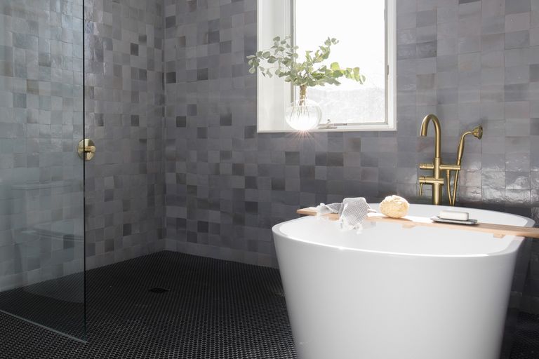 Bathroom Tile Ideas 19 Stunning Ways, Bathroom Tiles Turning White