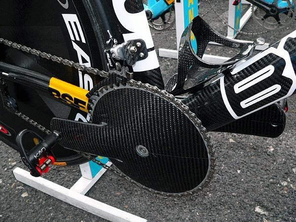 FSA isn't the only company to manufacture an aero crankset, although don't expect to be able to buy this one anytime soon.