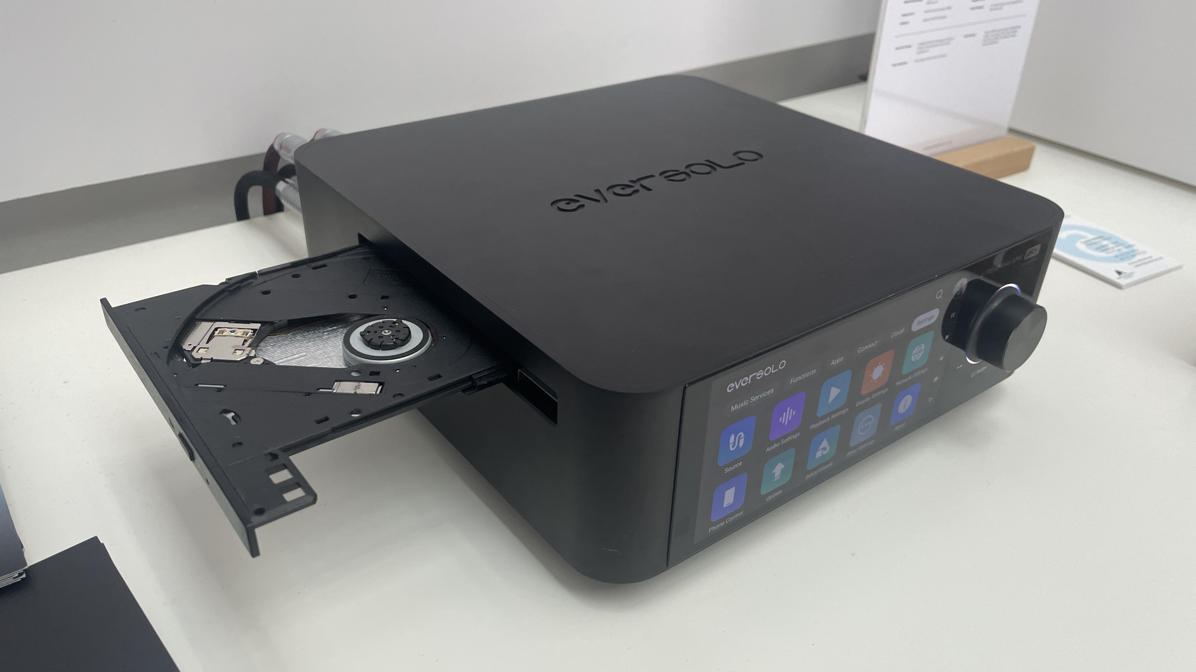 Eversolo Play and CD Edition on stand